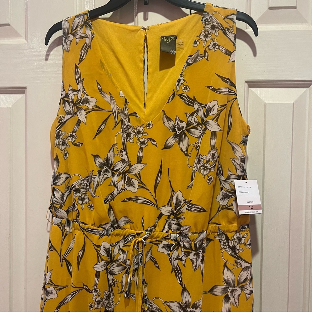 Taylor Floral Tiered Sleeveless V-neck Maxi Dress Size 12 NWT - Picture 3 of 7